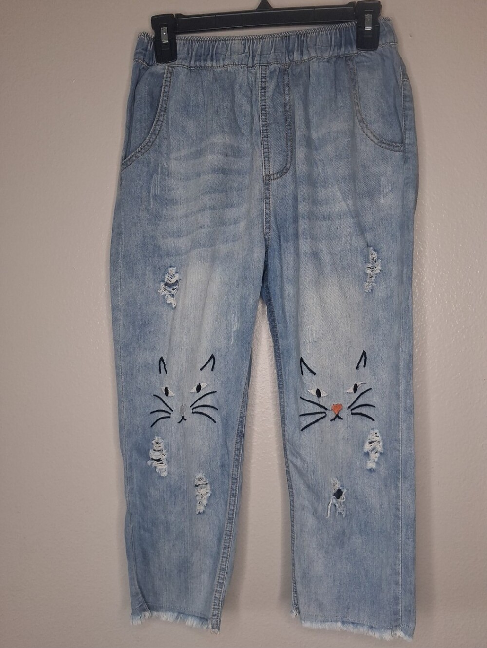 Boho Bundle -2 Cropped Jeans Embroidered Cat Y2K Inspired High Rise Pull-On M - Picture 5 of 16
